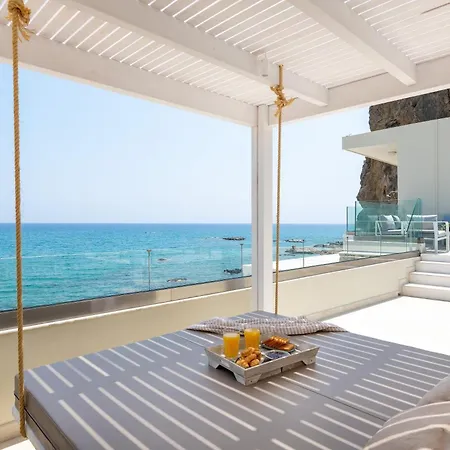 Villa Hamilton Sea Front