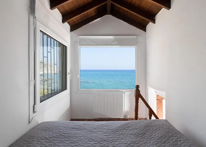 Villa Hamilton Sea Front *