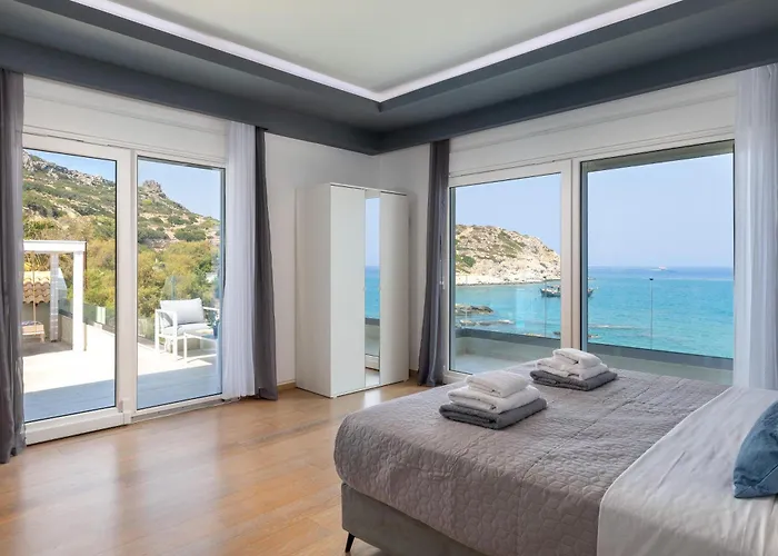 Hamilton Sea Front *