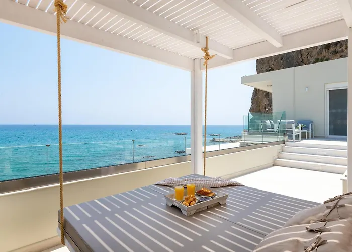 Villa Hamilton Sea Front